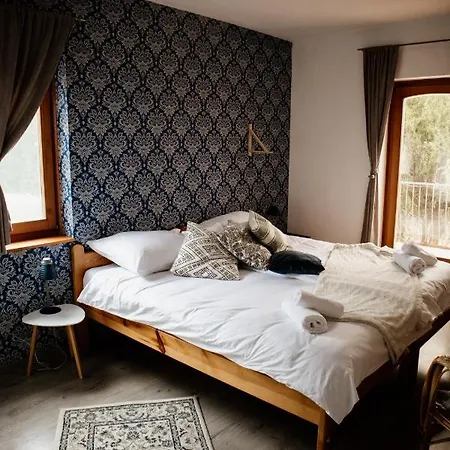Casa de hóspedes Sipos Borház és *