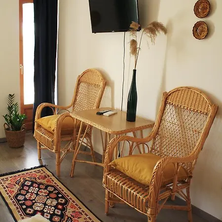 Sipos Borház és Casa de hóspedes