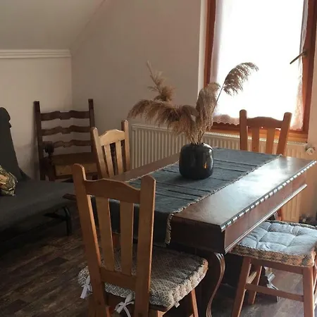 Casa de hóspedes Sipos Borház és *
